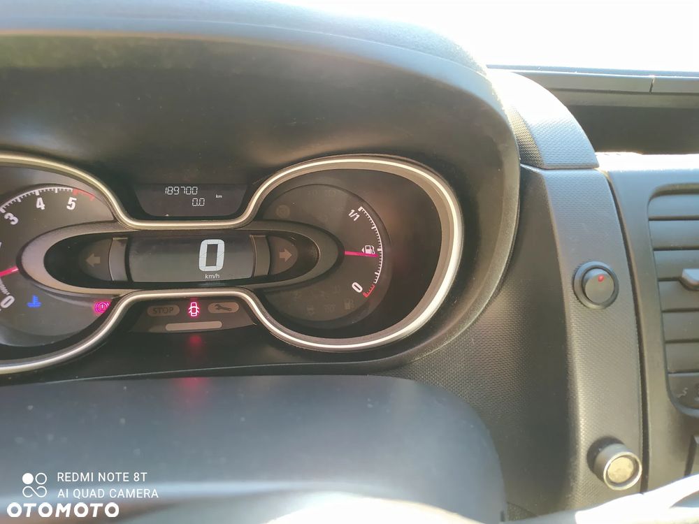Opel Vivaro - 19