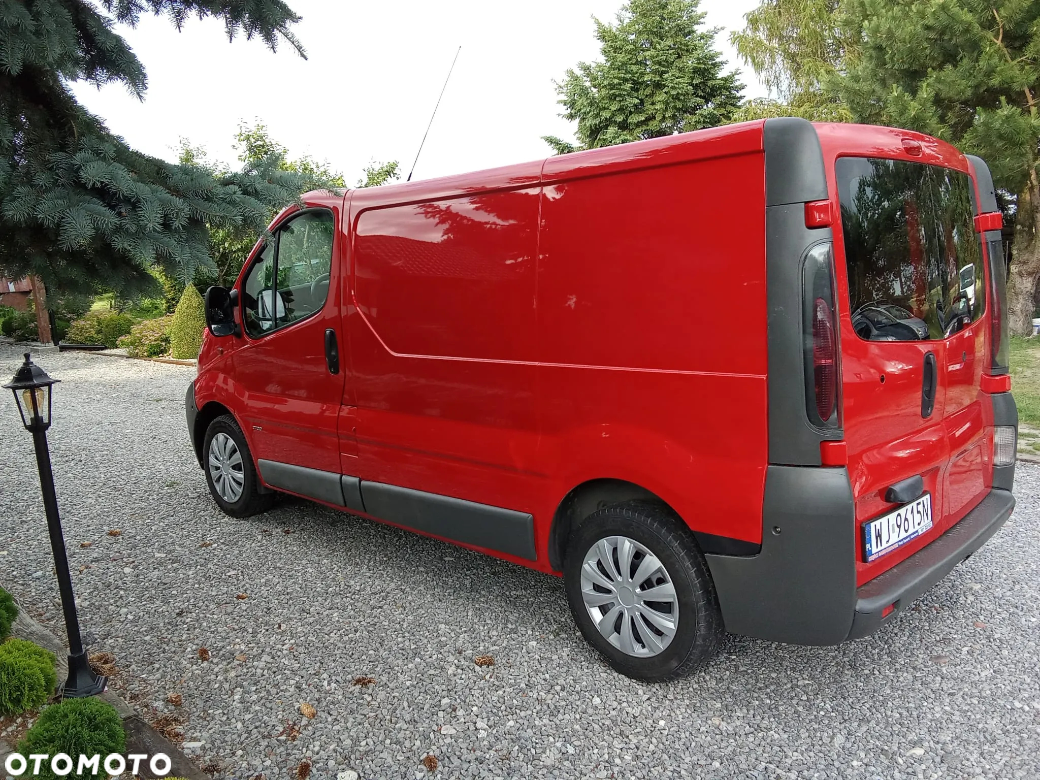 Opel Vivaro - 10