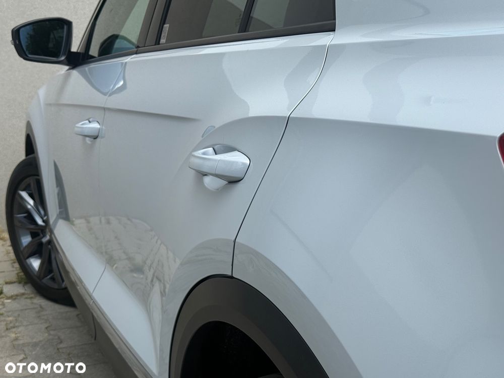 Volkswagen T-Roc 2.0 TDI SCR 4MOTION DSG R-Line - 34