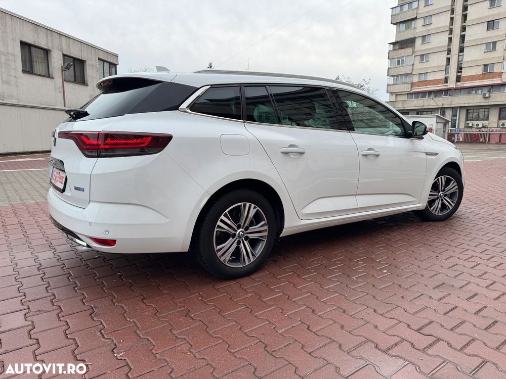 Renault Megane E-TECH 160 INTENS - 8