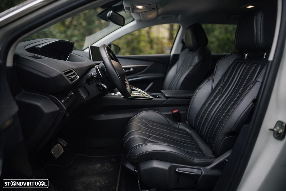 Peugeot 5008 1.5 BlueHDi Allure Pack EAT8 - 5