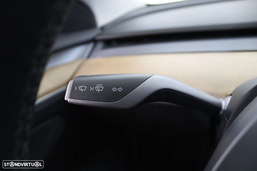 Tesla Model 3 Long Range RWD - 20