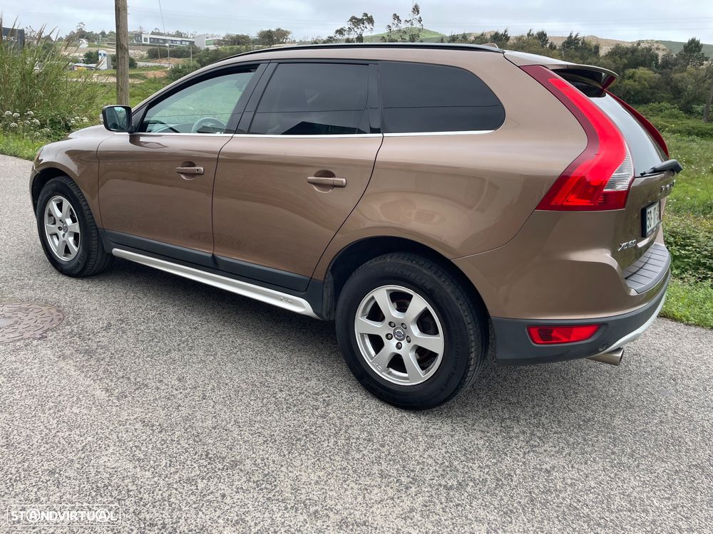 Volvo XC 60 2.4 D Drive - 4