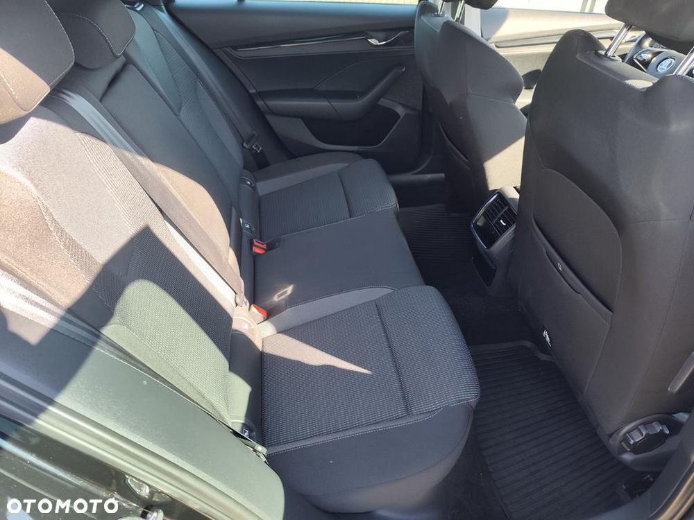 Skoda Octavia 2.0 TDI Ambition - 10