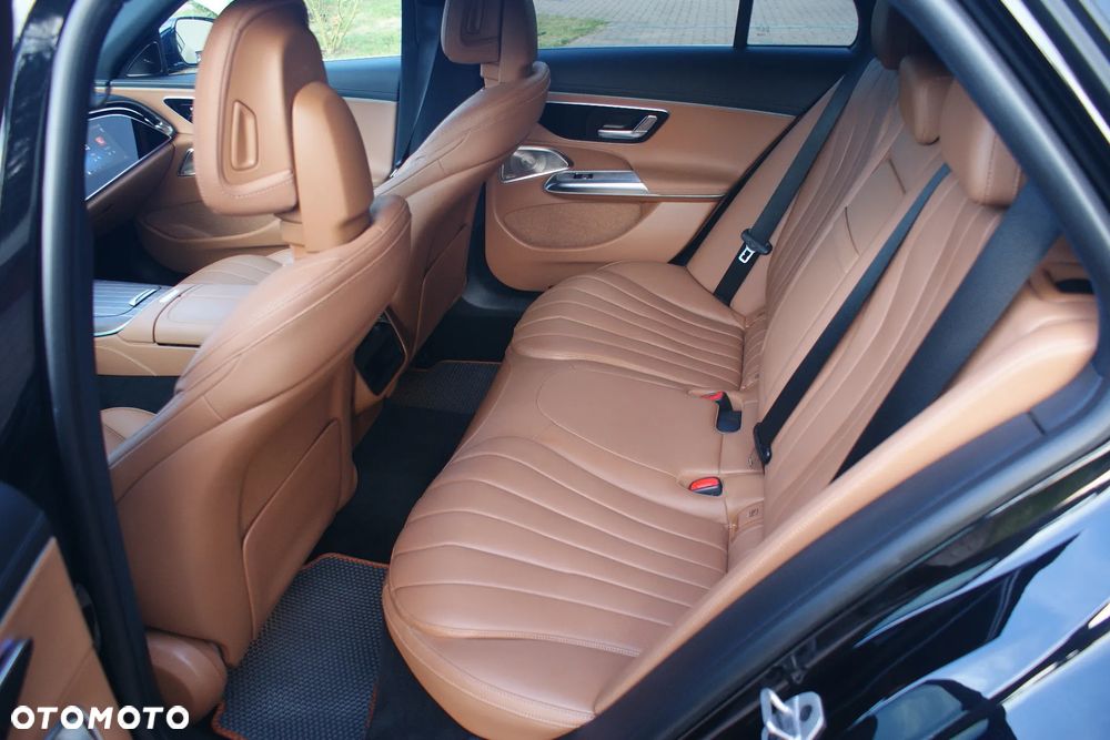 Mercedes-Benz Klasa E - 15