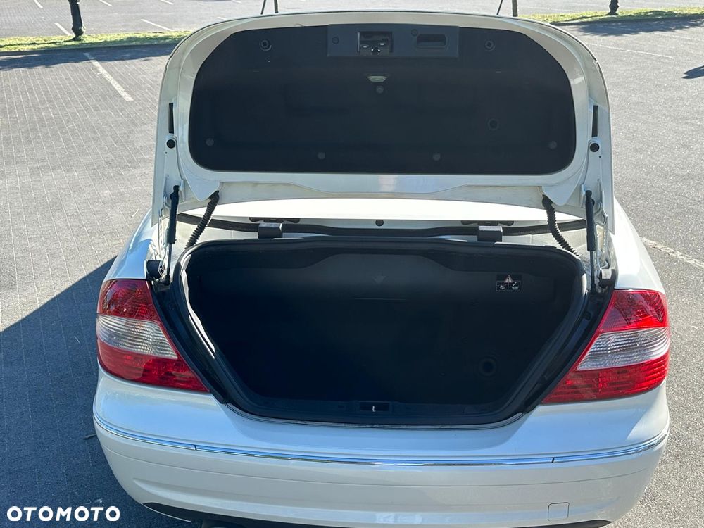 Mercedes-Benz CLK 350 7G-TRONIC Elegance - 9