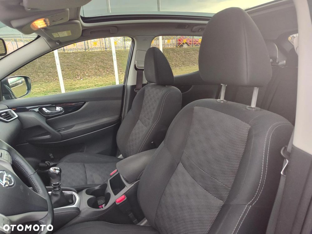 Nissan Qashqai 1.2 DIG-T N-Connecta - 15
