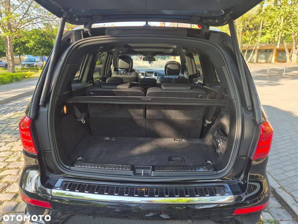 Mercedes-Benz GL - 19