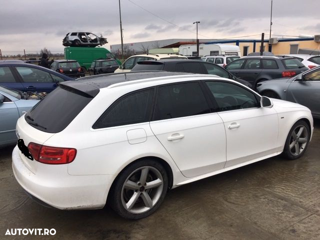 Dezmembrez Audi A4 B8 Sline - 4