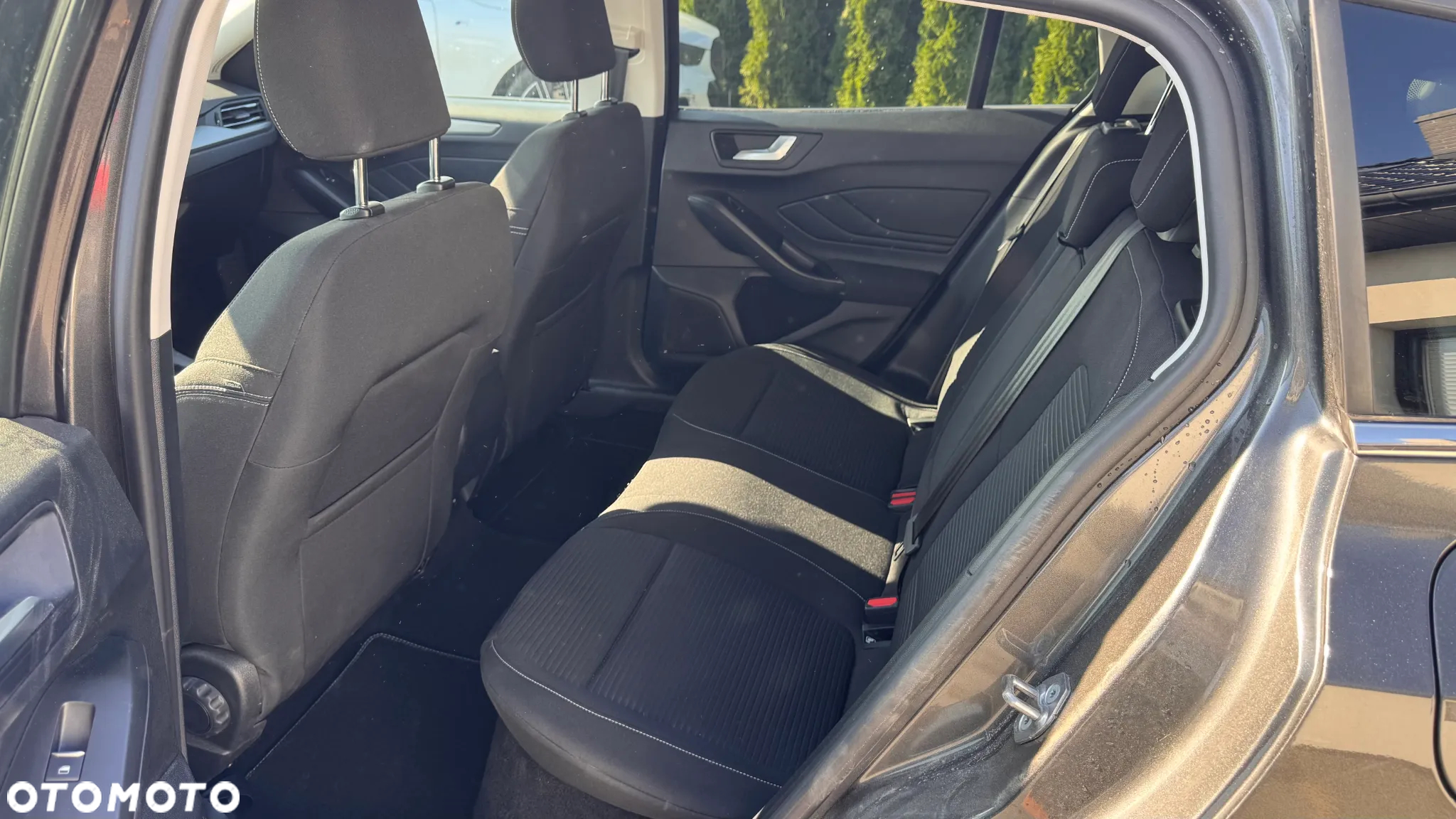 Ford Focus 1.0 EcoBoost Hybrid TITANIUM X - 18