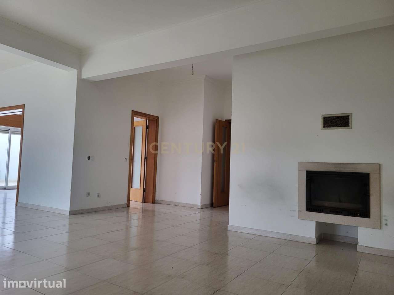 Apartamento T4 - Grande imagem: 2/18