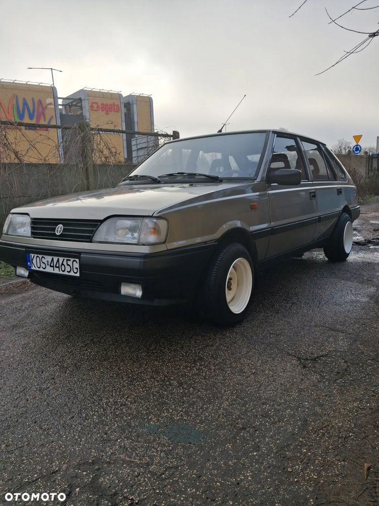 Polonez Caro - 4