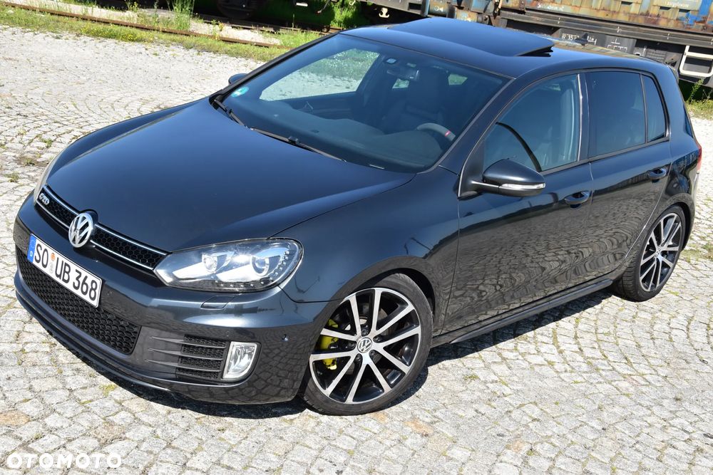 Volkswagen Golf - 38