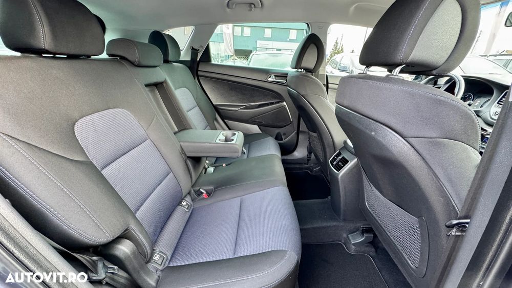 Hyundai Tucson 2.0 CRDI 2WD Style - 7