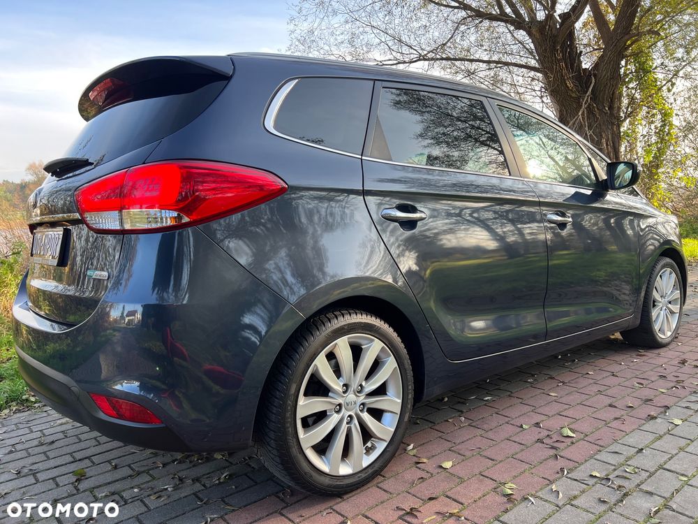 Kia Carens 1.7 CRDi L DCT - 3