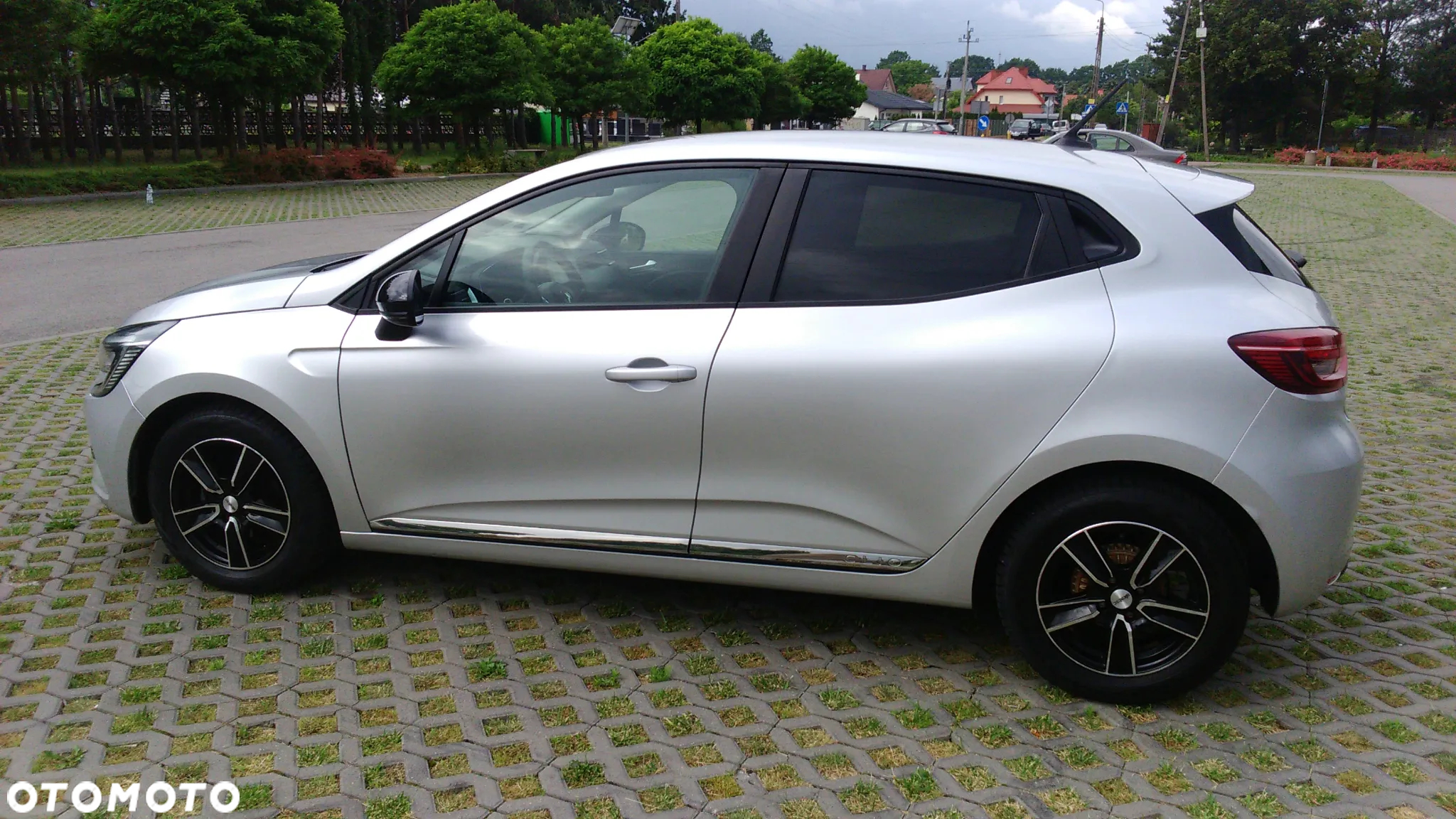Renault Clio 1.0 TCe Intens - 15