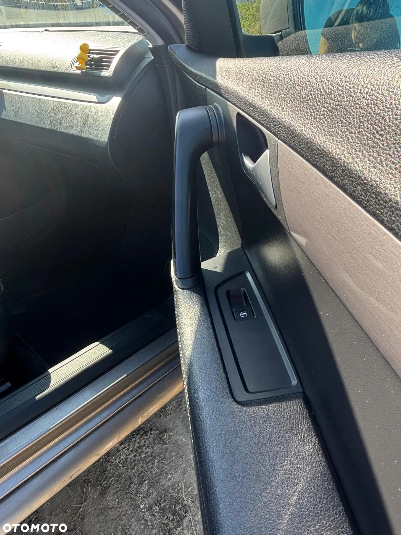 Volkswagen Passat Variant 2.0 TDI 4Motion DPF DSG Highline - 29
