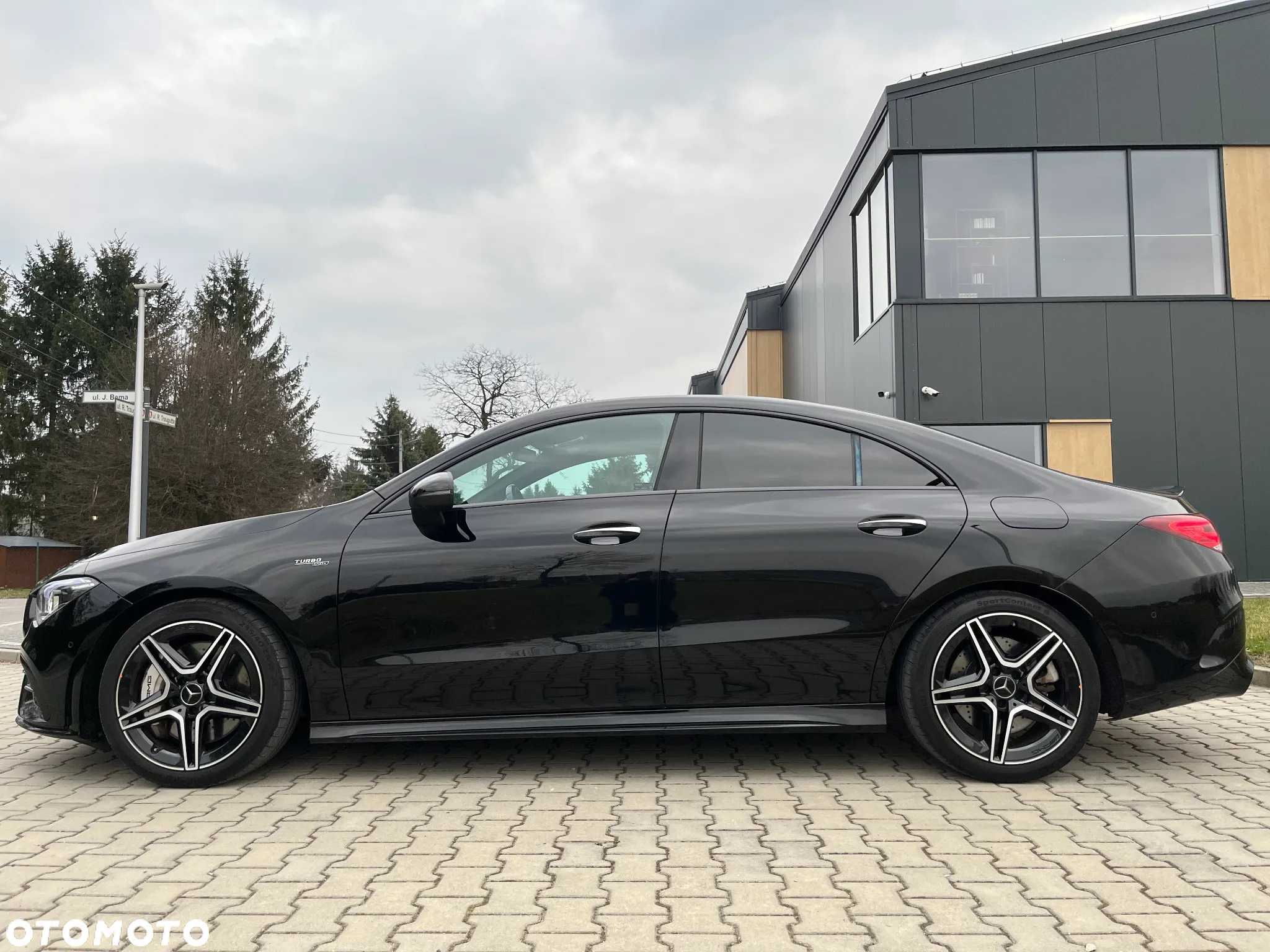 Mercedes-Benz CLA AMG 35 4-Matic 7G-DCT - 19