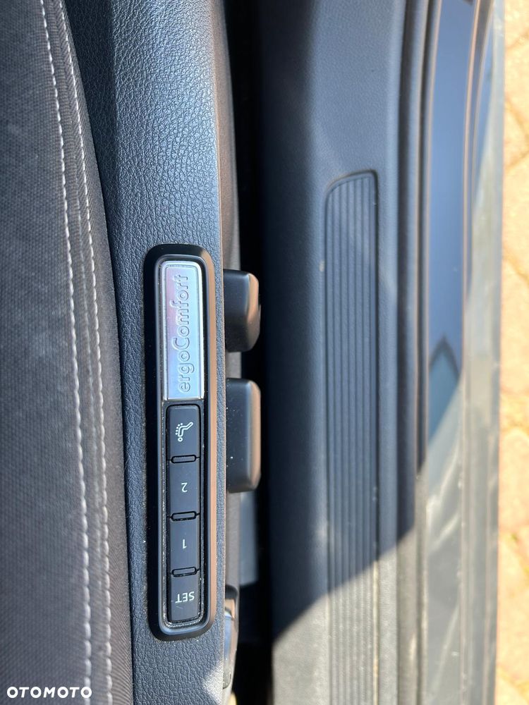 Volkswagen Passat 2.0 TSI Elegance DSG - 21