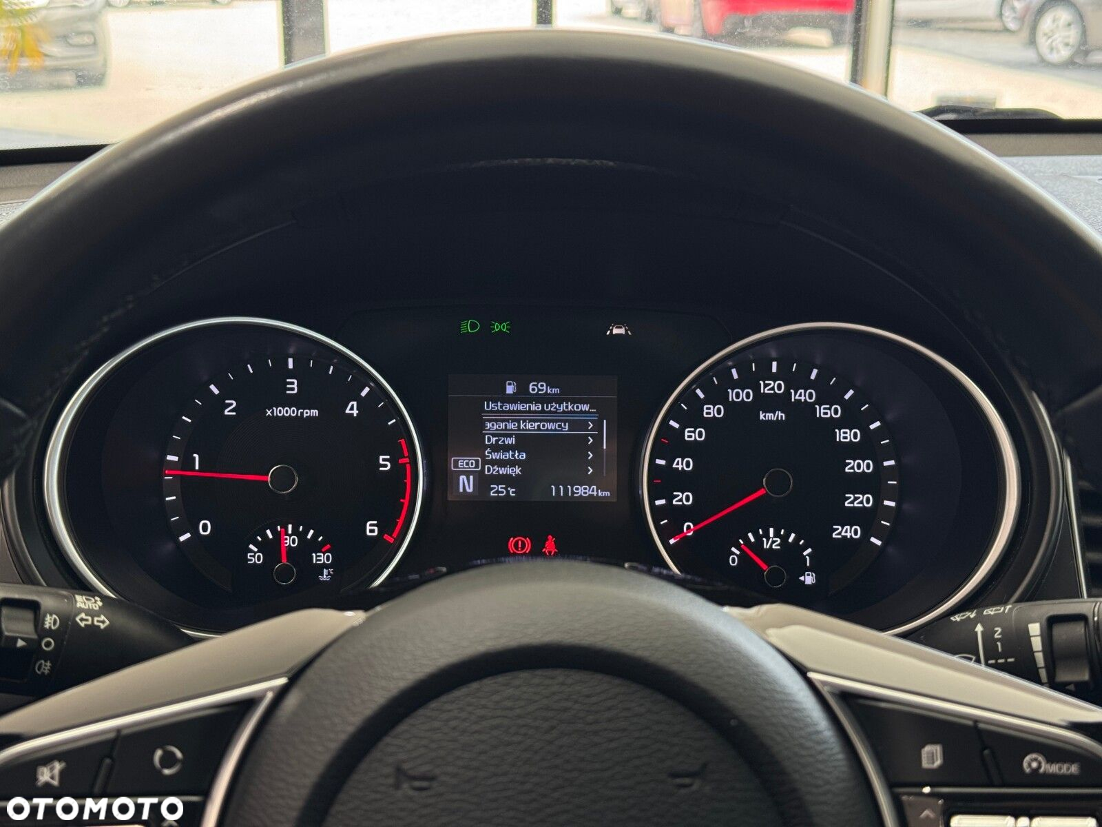 Kia Ceed - 16