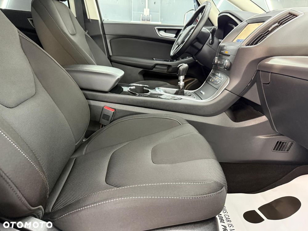 Ford S-Max 2.0 TDCi Titanium - 34