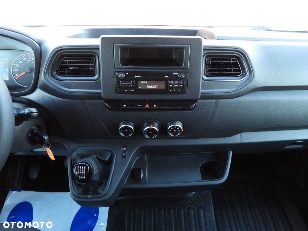 Renault MASTER WYWROTKA PODWÓJNA KABINA DOKA 6 MIEJSC TEMPOMAT LEDY BLIŹNIACZE KOŁA KLIMATYZACJA  130KM - 32