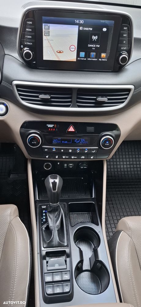 Hyundai Tucson 1.6 T-GDi 4WD 7DCT Luxury+ - 16