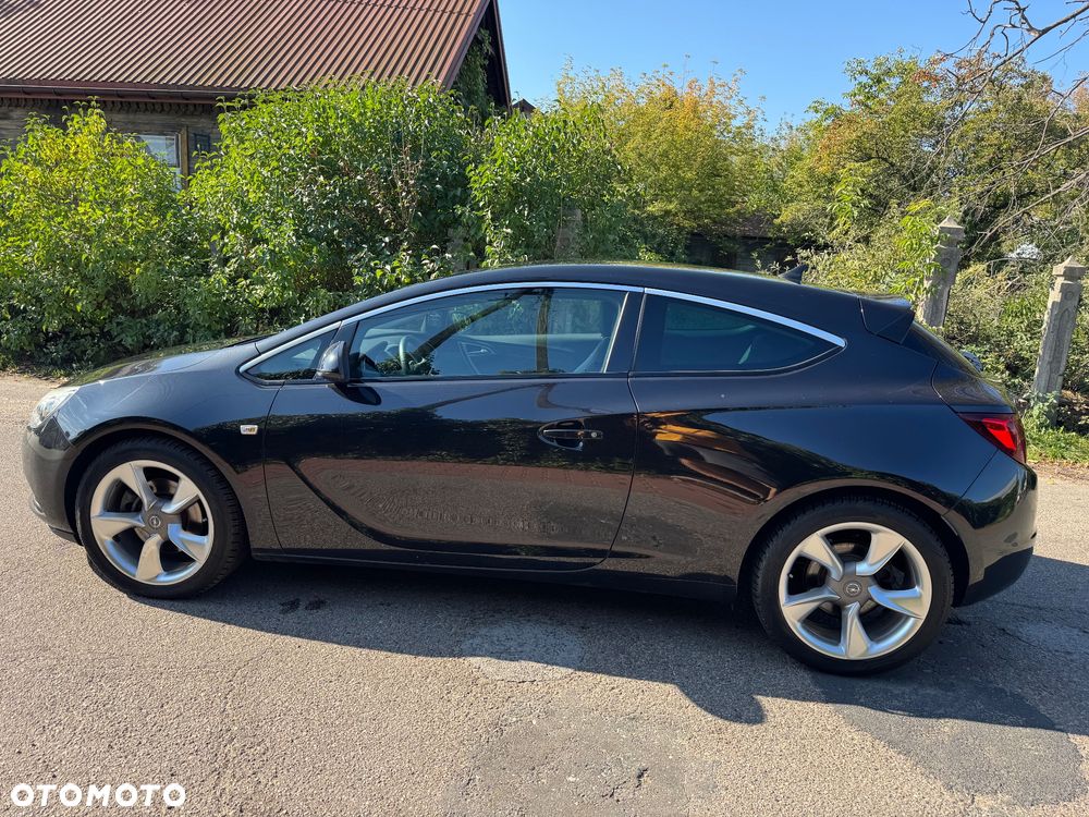 Opel Astra 1.6 Turbo Innovation - 10