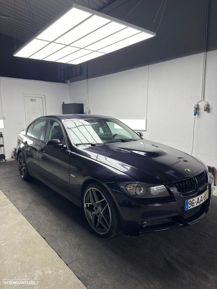BMW 320 d - 1