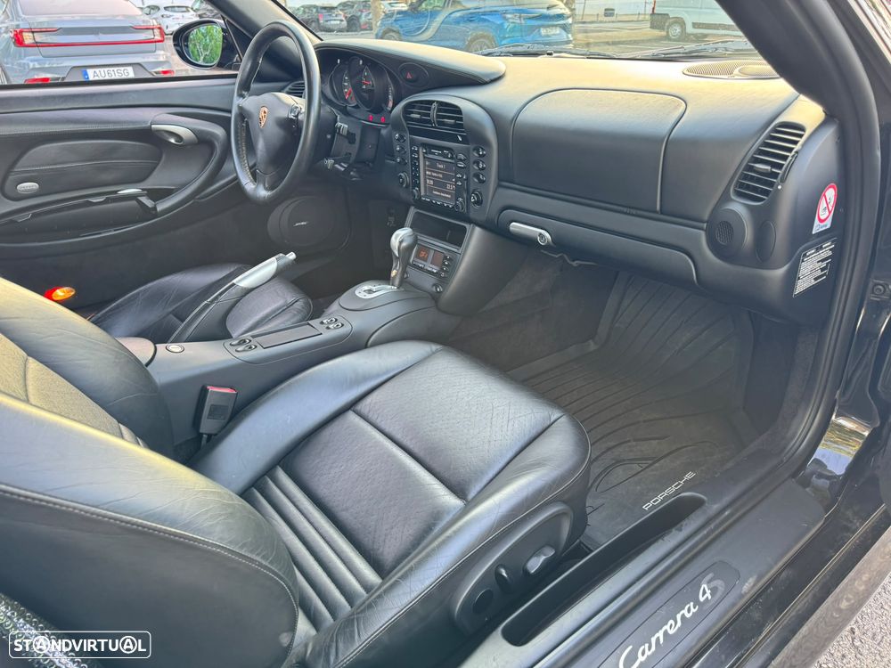 Porsche 911 (996) - 12