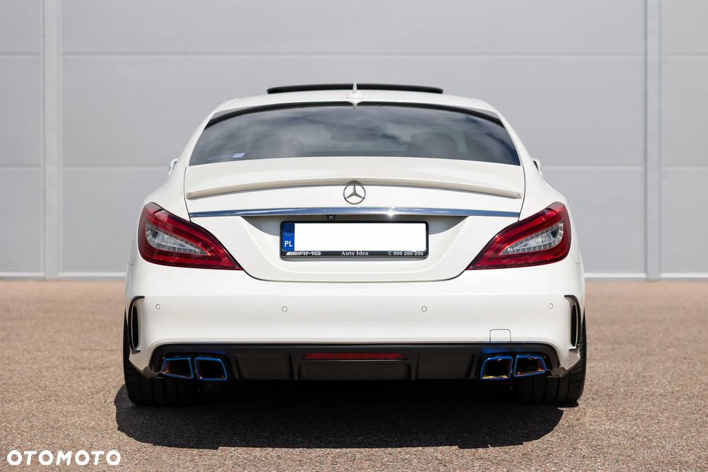 Mercedes-Benz CLS - 9