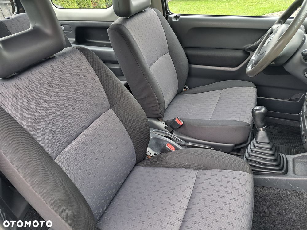 Suzuki Jimny - 11