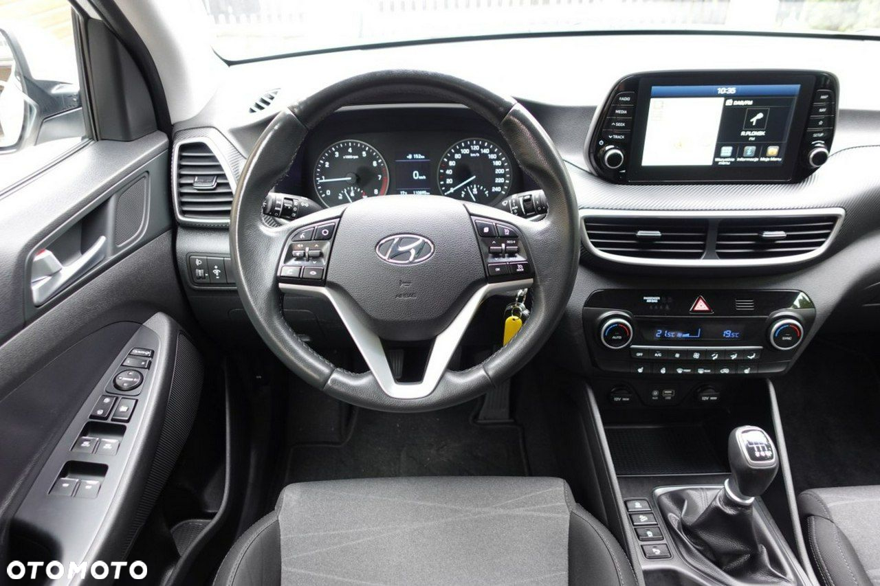 Hyundai Tucson - 16