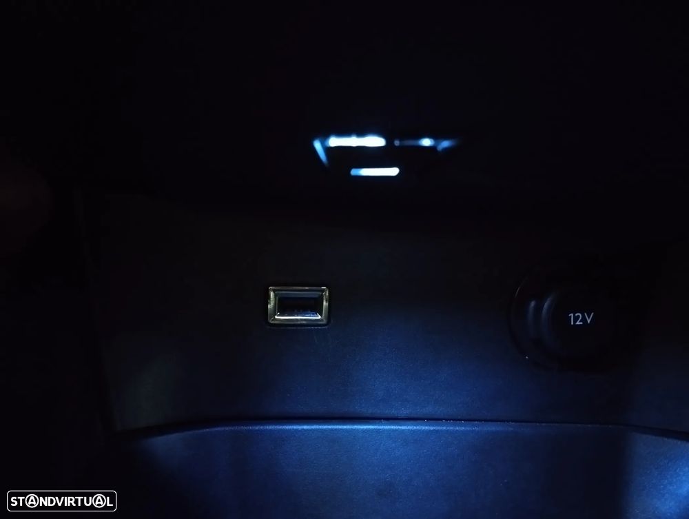 Peugeot 3008 1.5 BlueHDi Allure - 34