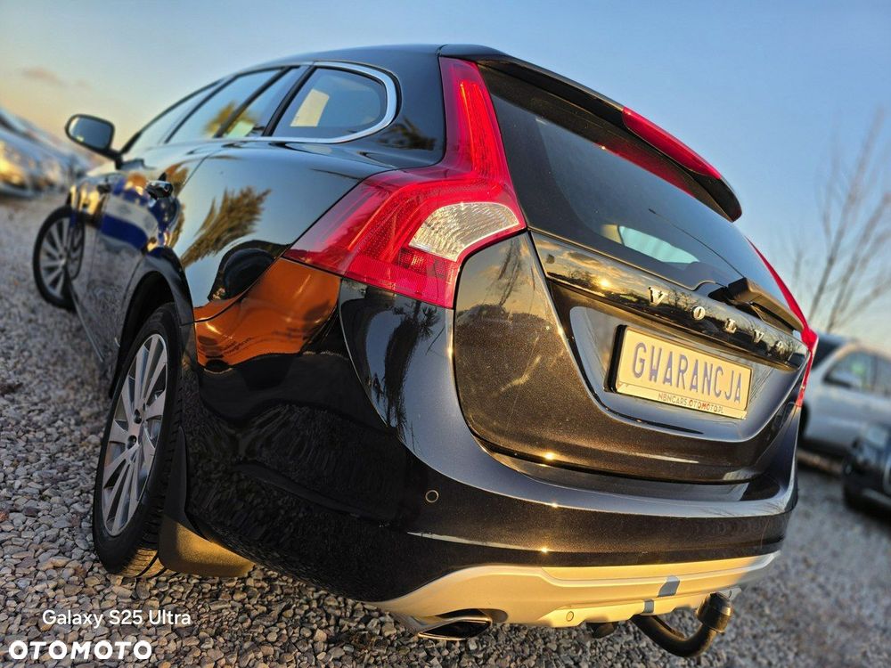 Volvo V60 D3 Momentum - 10