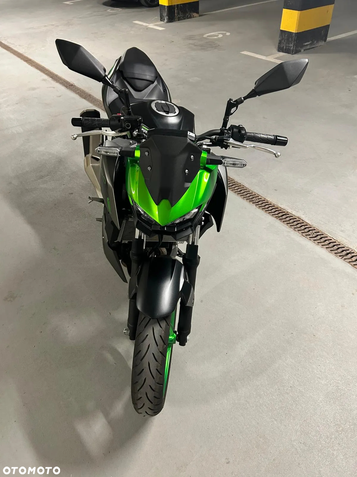 Kawasaki Z - 4