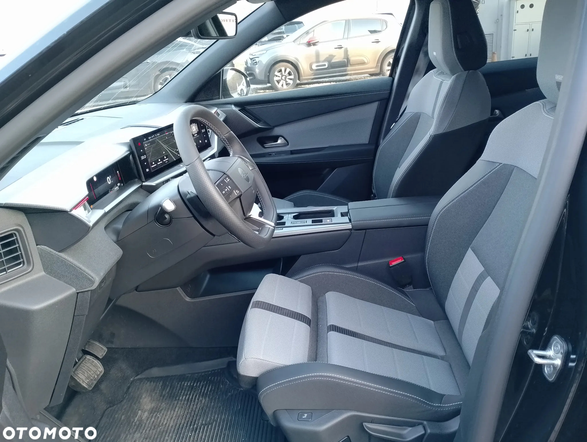Opel Grandland 1.2 T mHEV GS S&S eDTC6 - 12
