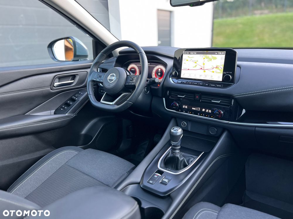 Nissan Qashqai 1.3 DIG-T N-Connecta - 26