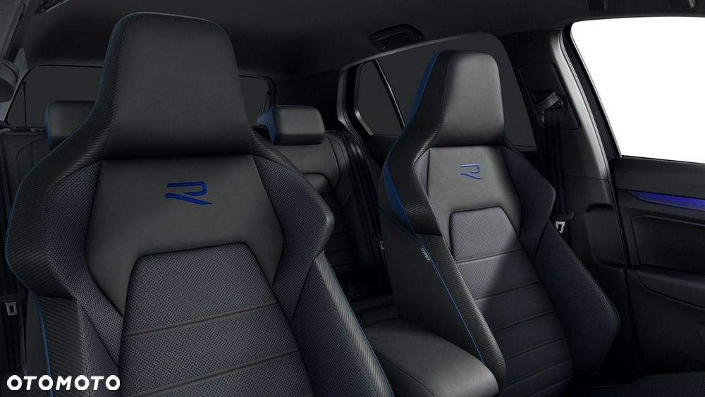 Volkswagen Golf - 11