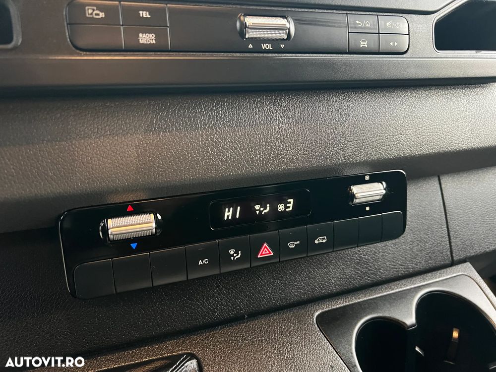 Mercedes-Benz Sprinter - 10