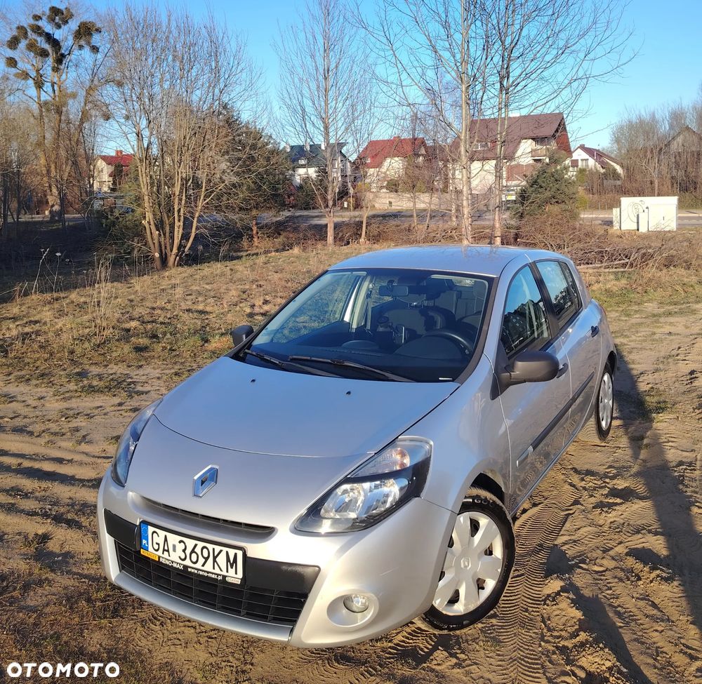 Renault Clio 1.5 dCi Alize - 1