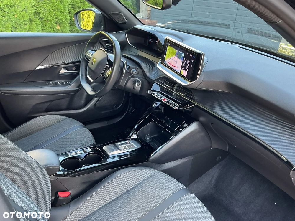 Peugeot 2008 - 22