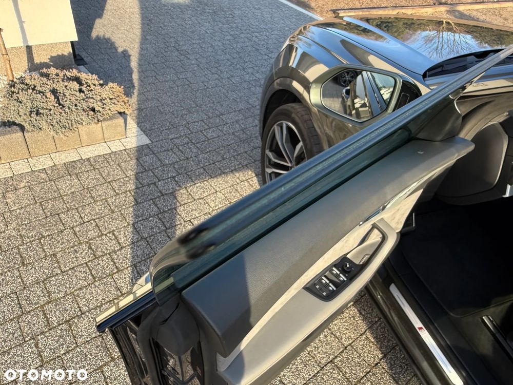 Audi SQ8 - 10