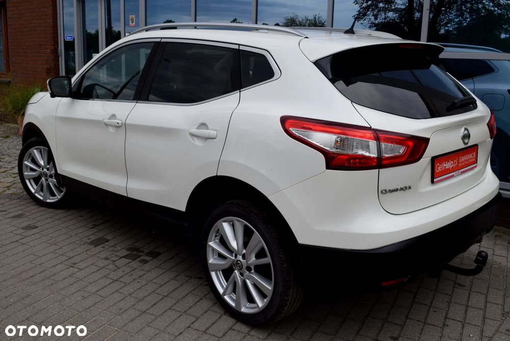 Nissan Qashqai 1.6 dCi Tekna S&S - 4