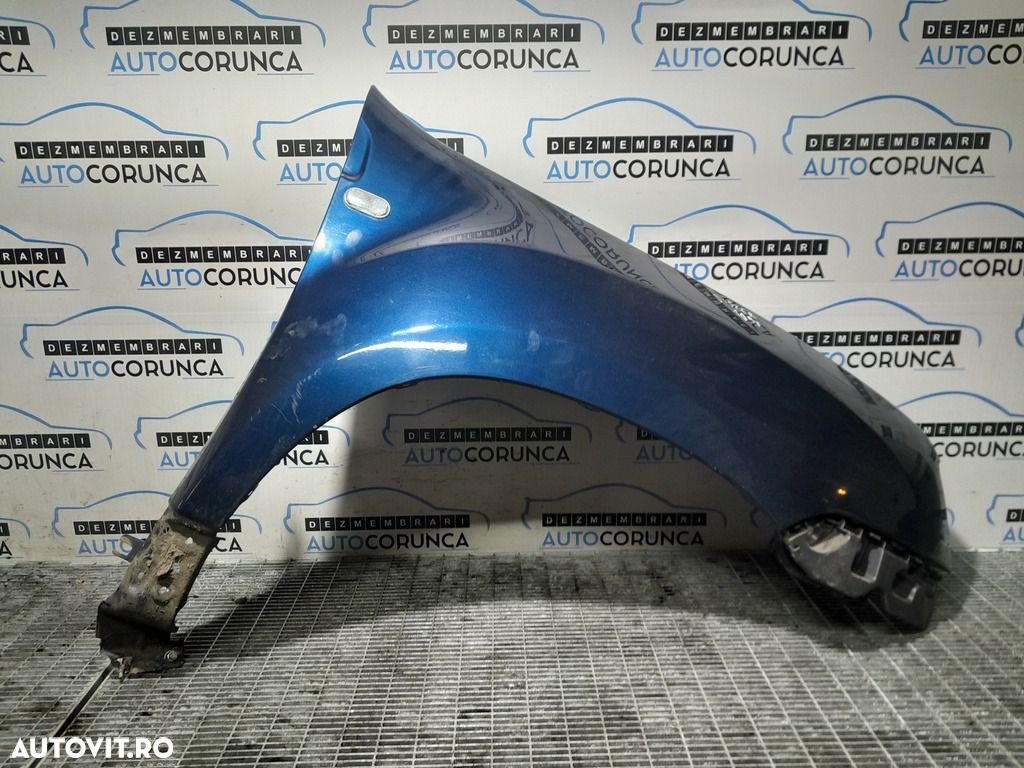 Aripa Dreapta Fata Dacia Duster 2010 - 2015 4 Usi ALBASTRU (1097) RUGINITA - 1