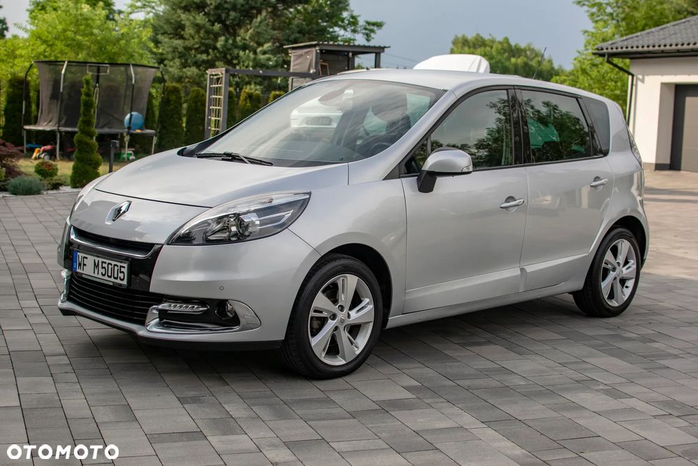 Renault Scenic - 26