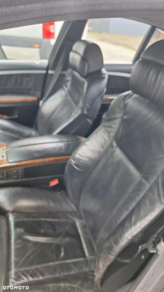 BMW Seria 7 740d - 6