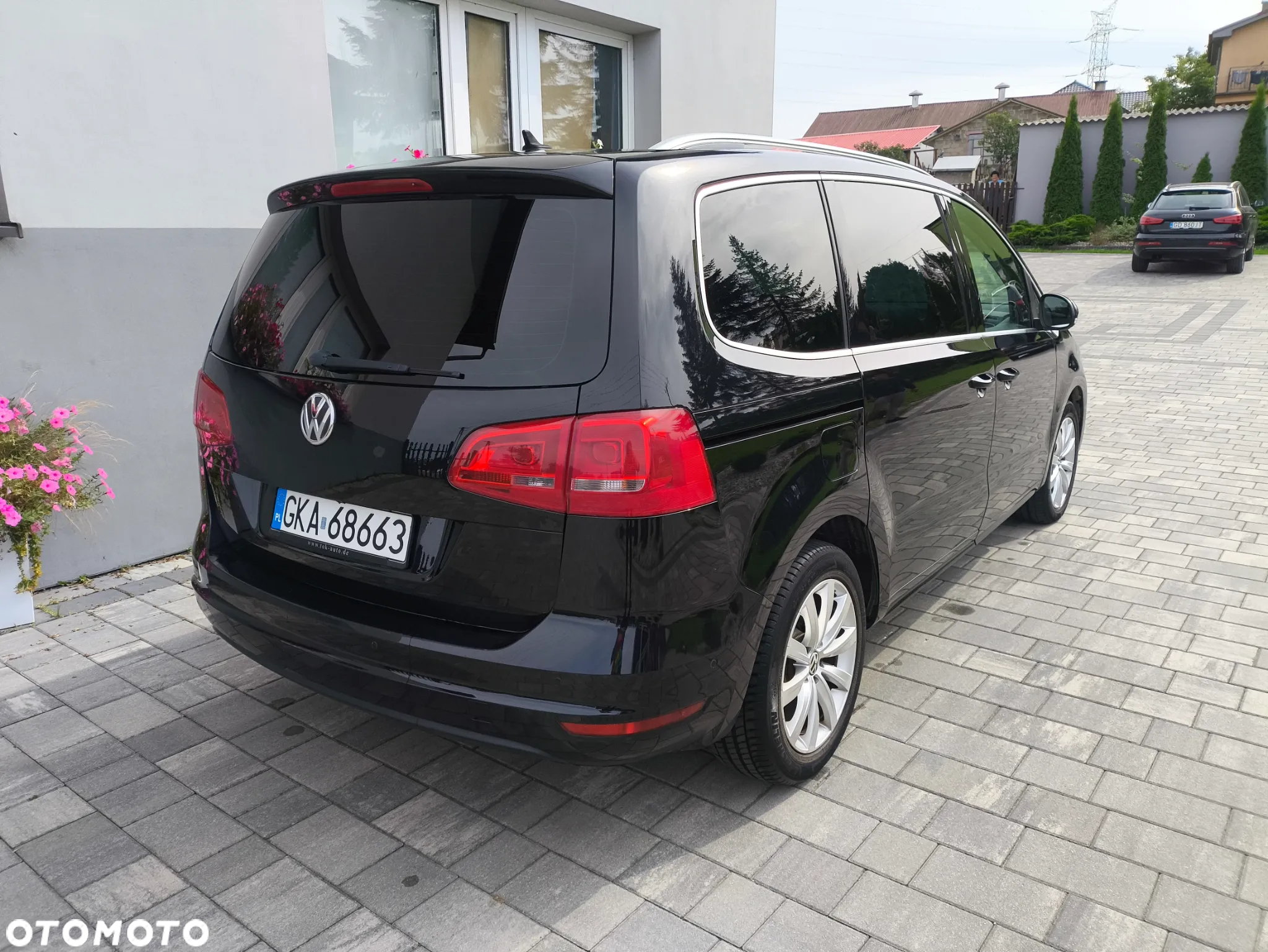 Volkswagen Sharan 2.0 TDI 4Mot Highline - 3