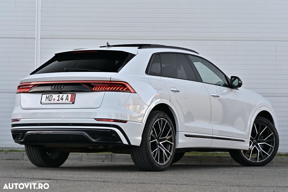 Audi Q8 - 3