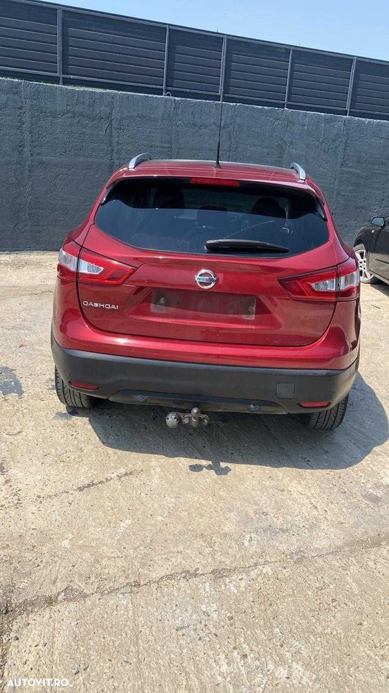 Dezmembram Nissan Qashqai 2015 suv 1.6 4x4 - 4